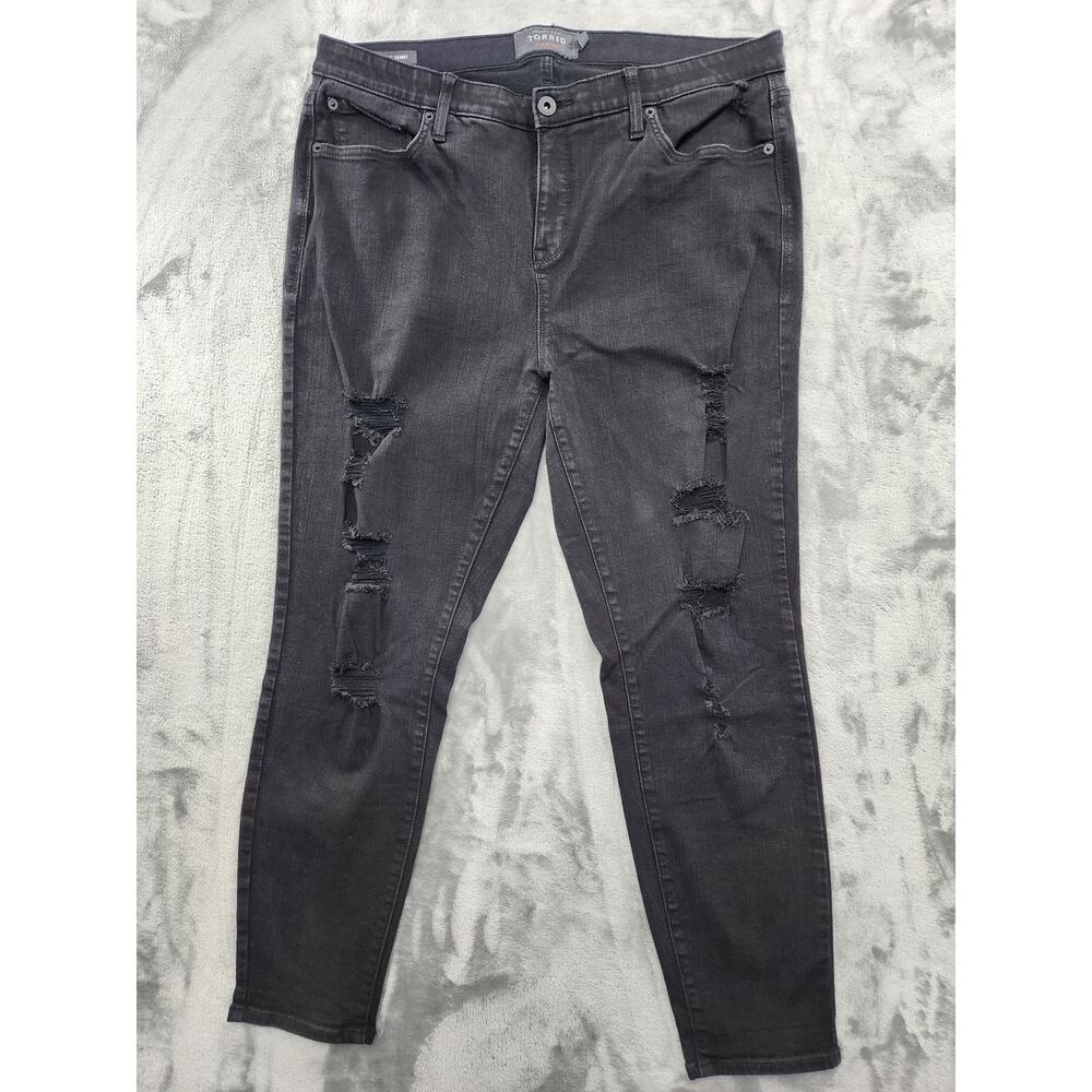 Torrid Jeans Womens‎ 18R Black Distressed Sky High Skinny Stretch Denim Ripped
